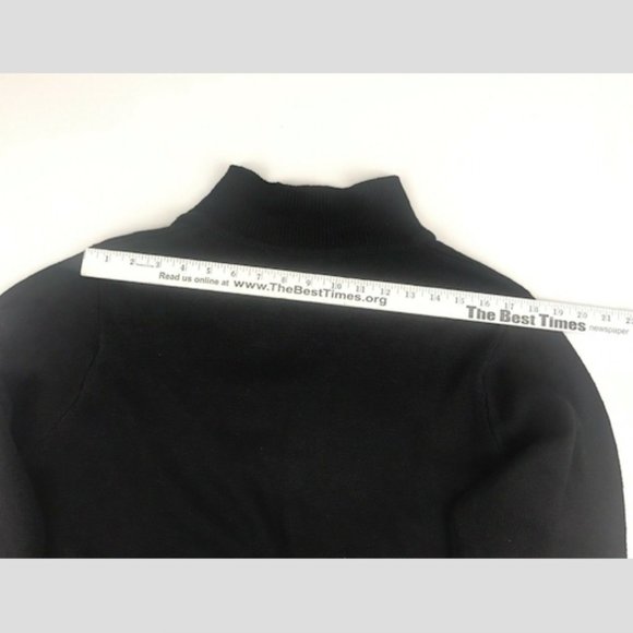 Victoria Jones Christmas Sweater Caridgan - Picture 3 of 8